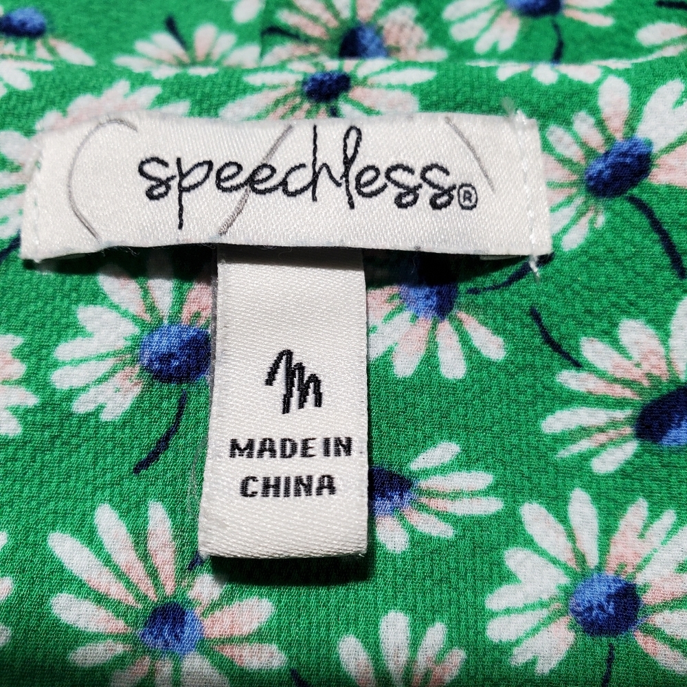 Speechless Spaghetti Strap Off Shoulder Button Fr… - image 6